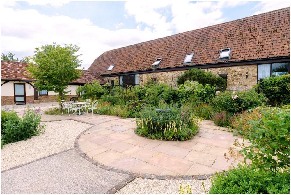 Kingfisher Barn Bed & Breakfast Abingdon-on-Thames Buitenkant foto
